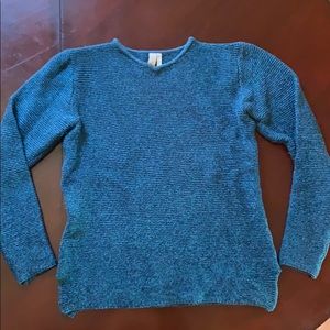 Warm sweater barely worn!